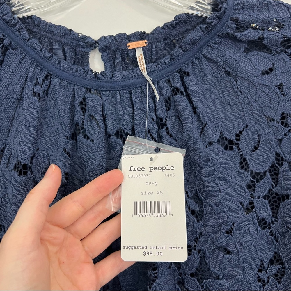 Free People Olivia Lace Top in Navy Size XS NWT Victorian Long Sleeve - Picture 8 of 10
